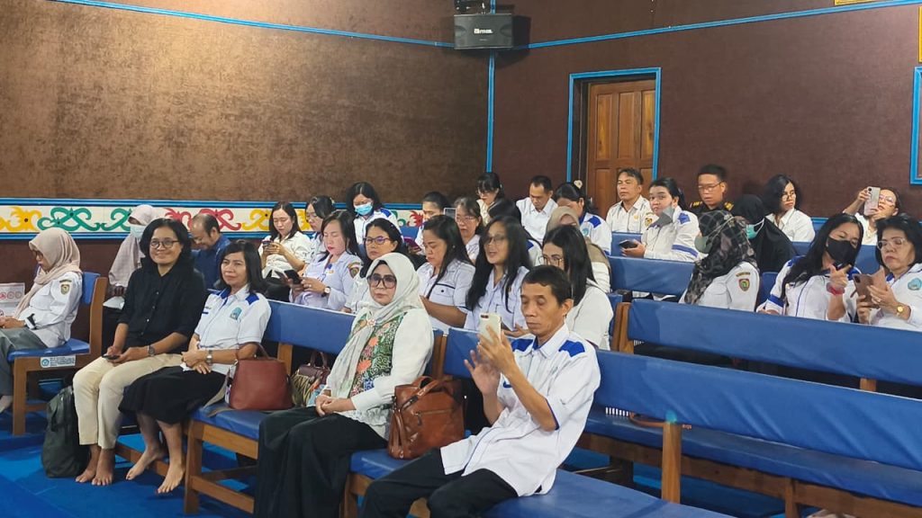 PENERANGAN HUKUM KEJAKSAAN TINGGI KALIMANTAN TENGAH